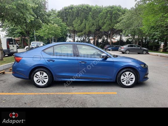 2021 Model Tam Bakımlı Kazasız Boyasız Octavia 1.5 e-Tech Elite