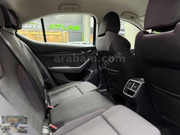 2022 SKODA OCTAVİA 1.5 E-TEC 150 HP OTOMATİK+FUL SERVİS BAKIMLI+