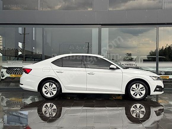 ALTINSOYOTODAN 2021 BOYASIZ ELİTE 116.000 KM 1.5 E-TEC OCTAVİA