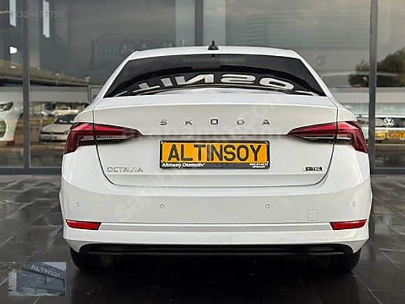 ALTINSOYOTODAN 2021 BOYASIZ ELİTE 116.000 KM 1.5 E-TEC OCTAVİA