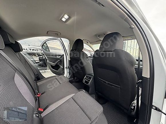 ALTINSOYOTODAN 2021 BOYASIZ ELİTE 116.000 KM 1.5 E-TEC OCTAVİA