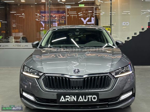 2023 YENİ KASA SKODA OCTAVİA 1.5 E-TEC PREMİUM DSG HİBRİT