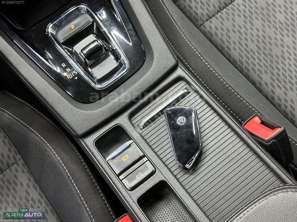 2023 YENİ KASA SKODA OCTAVİA 1.5 E-TEC PREMİUM DSG HİBRİT