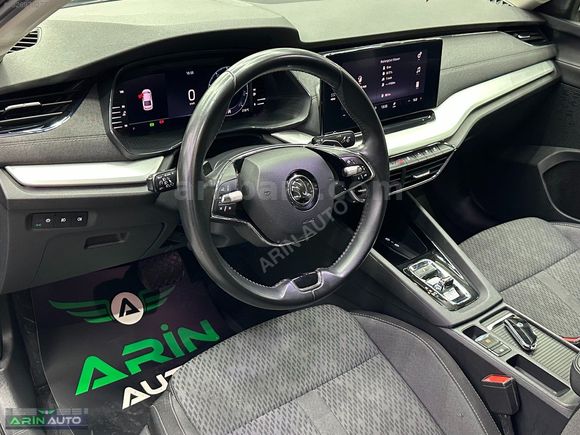 2023 YENİ KASA SKODA OCTAVİA 1.5 E-TEC PREMİUM DSG HİBRİT