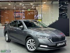 2023 YENİ KASA SKODA OCTAVİA 1.5 E-TEC PREMİUM DSG HİBRİT
