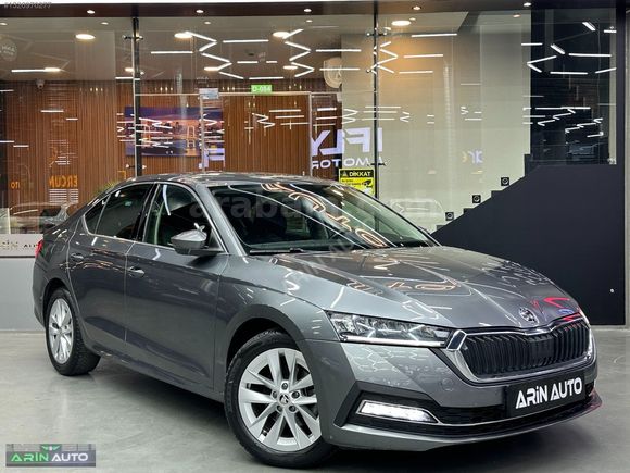 2023 YENİ KASA SKODA OCTAVİA 1.5 E-TEC PREMİUM DSG HİBRİT