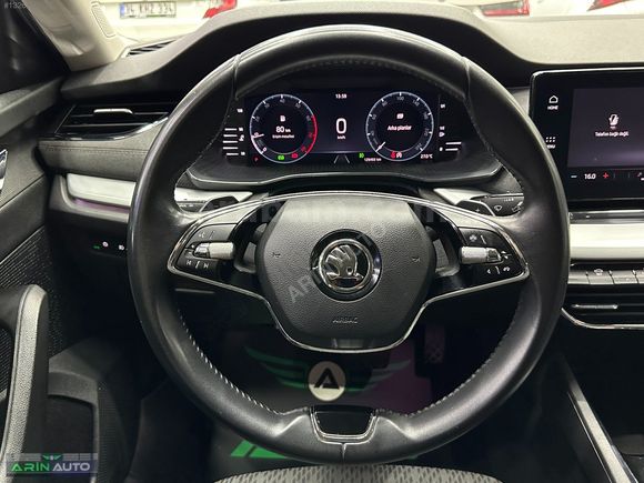 2023 YENİ KASA SKODA OCTAVİA 1.5 E-TEC PREMİUM DSG HİBRİT