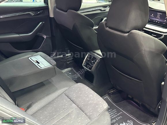2023 YENİ KASA SKODA OCTAVİA 1.5 E-TEC PREMİUM DSG HİBRİT