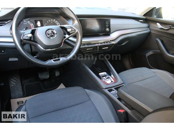 2022 SKODA OCTAVİA 1.5 E-TEC ELİTE 83000KM GERİ GÖRÜŞ DEĞİŞENSİZ