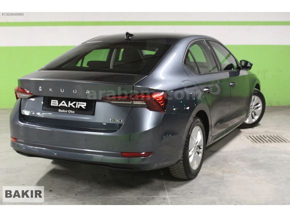 2022 SKODA OCTAVİA 1.5 E-TEC ELİTE 83000KM GERİ GÖRÜŞ DEĞİŞENSİZ