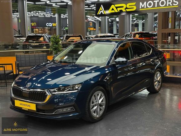 2023 OCTAVİA 1.5 E-TEC PREMİUM LANSMAN RENK 91.000 KM