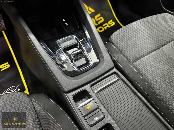 2023 OCTAVİA 1.5 E-TEC PREMİUM LANSMAN RENK 91.000 KM