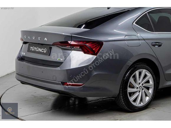 2024 OCTAVİA 1.5 E-TEC PRESTİGE K ISITMA ELK BAGAJ BOYASIZ %20