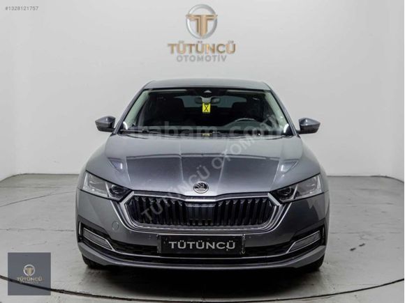 2024 OCTAVİA 1.5 E-TEC PRESTİGE K ISITMA ELK BAGAJ BOYASIZ %20
