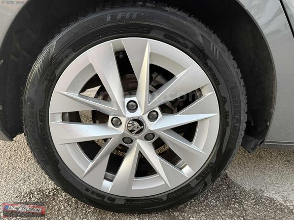 2024 SKODA OCTAVİA 1.5 TSİ E-TEC PREMİUM DSG 20 BİN KM.HATASIZ