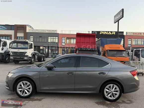 2024 SKODA OCTAVİA 1.5 TSİ E-TEC PREMİUM DSG 20 BİN KM.HATASIZ