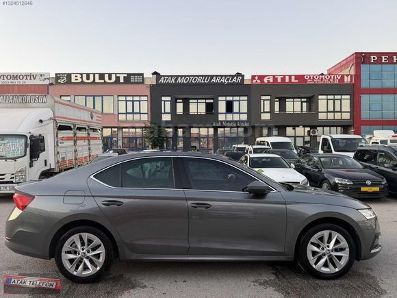 2024 SKODA OCTAVİA 1.5 TSİ E-TEC PREMİUM DSG 20 BİN KM.HATASIZ