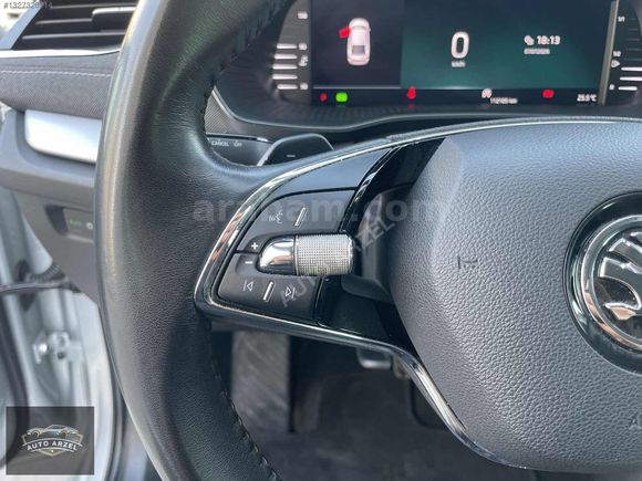 AUTO ARZEL 2023 SKODA OCTAVİA 1.5 TSİ E-TEC PREMİUM SERVİS BAKIM