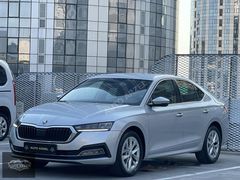 AUTO ARZEL 2023 SKODA OCTAVİA 1.5 TSİ E-TEC PREMİUM SERVİS BAKIM