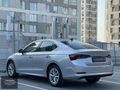 AUTO ARZEL 2023 SKODA OCTAVİA 1.5 TSİ E-TEC PREMİUM SERVİS BAKIM