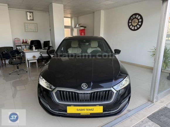 2023 SKODA OCTAVİA 1.5 TSI E-TEC PREMIUM DSG 118500 KM