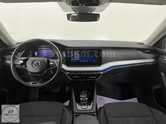 "CARPARTNER" 2024 MODEL OCTAVİA PREMİUM 1.5 E - TEC 150 HP