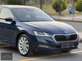 2021 1.5 E-TECH HEAD UP-ISITMA-KÖR NOKTA-G.GRŞ-18"JNT-DERİ-E.BGJ