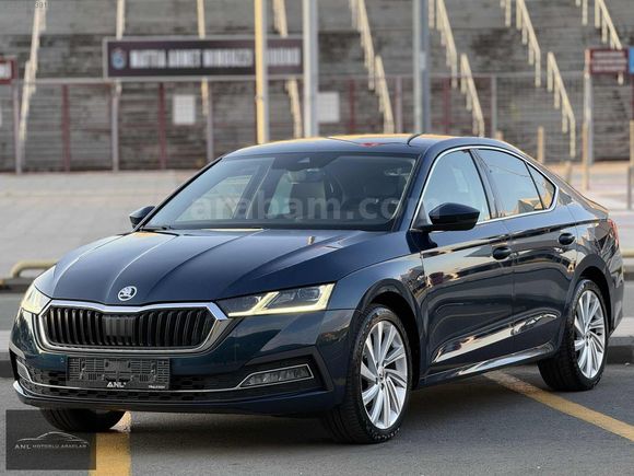 2021 1.5 E-TECH HEAD UP-ISITMA-KÖR NOKTA-G.GRŞ-18"JNT-DERİ-E.BGJ
