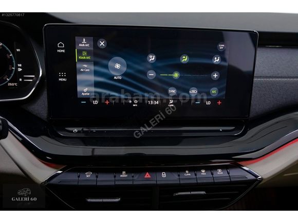 HATASIZ/BOYASIZ/2021/OCTAVİA 1.5 e-Tec Premium 58.000KM/MAVİ+BEJ