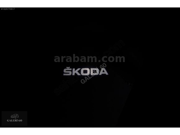 HATASIZ/BOYASIZ/2021/OCTAVİA 1.5 e-Tec Premium 58.000KM/MAVİ+BEJ