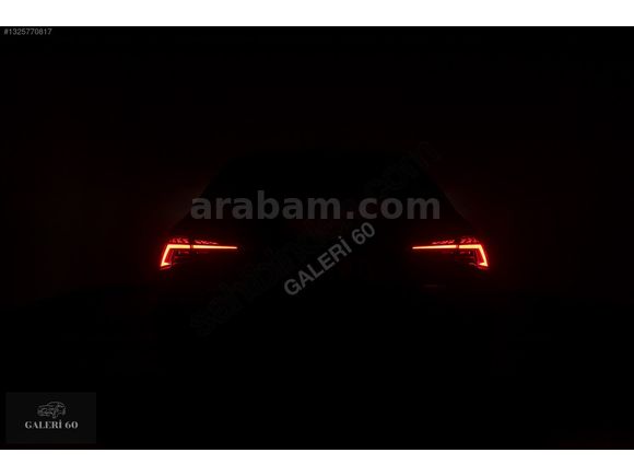 HATASIZ/BOYASIZ/2021/OCTAVİA 1.5 e-Tec Premium 58.000KM/MAVİ+BEJ