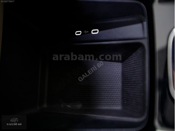 HATASIZ/BOYASIZ/2021/OCTAVİA 1.5 e-Tec Premium 58.000KM/MAVİ+BEJ