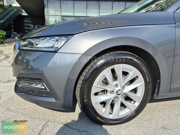%20 PEŞİN 24 AY TAKSİT!! 2024 SKODA OCTAVIA 1.5 TSI ACT e-TEC