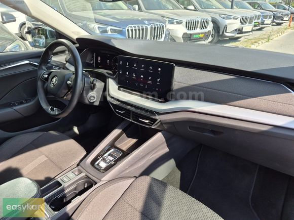 %20 PEŞİN 24 AY TAKSİT!! 2024 SKODA OCTAVIA 1.5 TSI ACT e-TEC