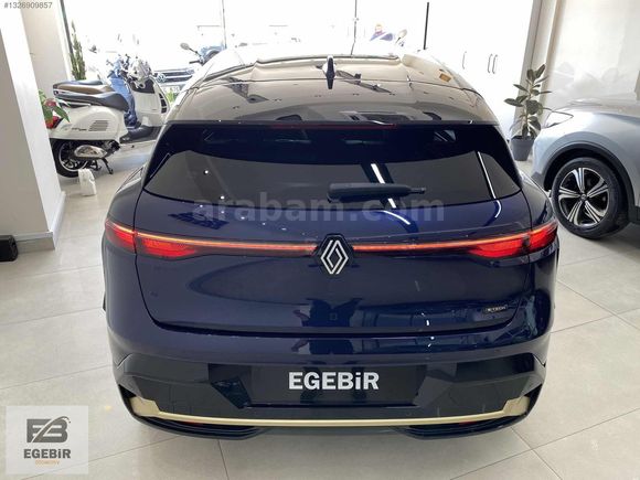 EGEBİR OTO /2024 MEGANE E-TECH İCONİC/TAM DOLU/HATASIZ/ÇİFT RENK