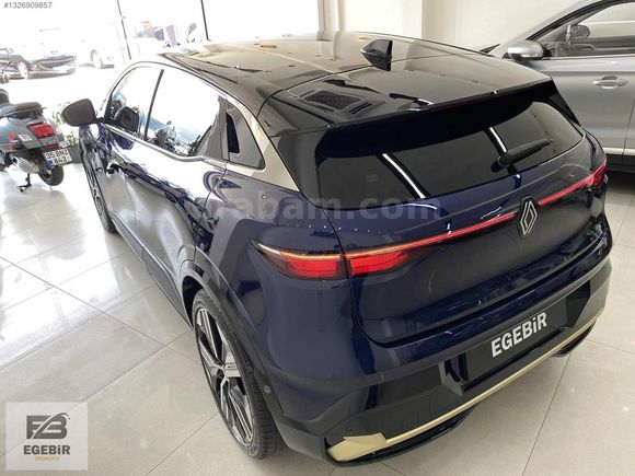 EGEBİR OTO /2024 MEGANE E-TECH İCONİC/TAM DOLU/HATASIZ/ÇİFT RENK