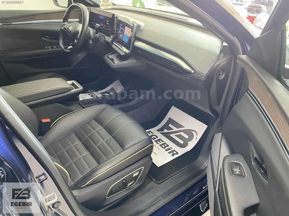 EGEBİR OTO /2024 MEGANE E-TECH İCONİC/TAM DOLU/HATASIZ/ÇİFT RENK