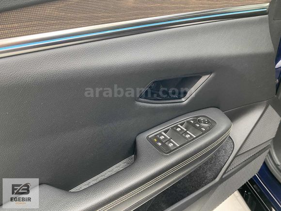 EGEBİR OTO /2024 MEGANE E-TECH İCONİC/TAM DOLU/HATASIZ/ÇİFT RENK