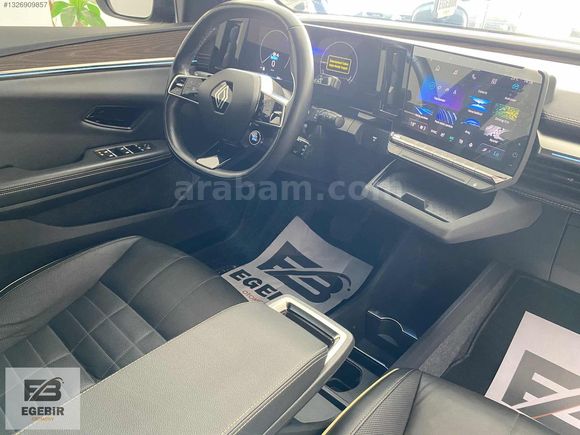 EGEBİR OTO /2024 MEGANE E-TECH İCONİC/TAM DOLU/HATASIZ/ÇİFT RENK