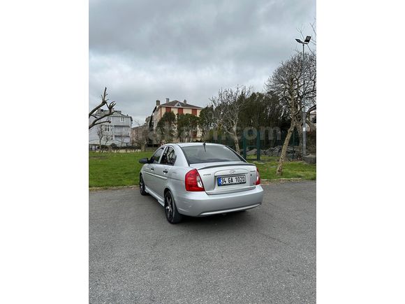 Sahibinden Hyundai Accent Era 1.6 Team 2011 Model 