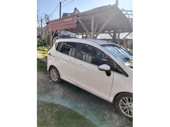 Sahibinden Ford B-Max 1.5 TDCi Titanium 2012 Model