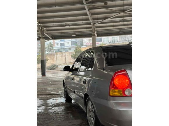 Sahibinden Hyundai Accent 1.3 Admire 2004 Model 