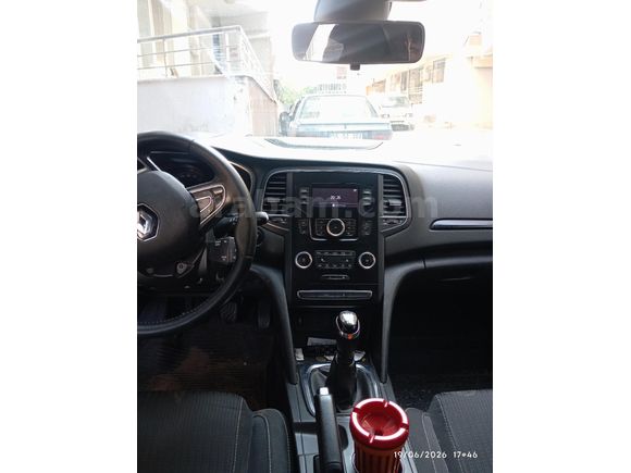 Sahibinden Renault Megane 1.5 dCi Touch 2016 Model