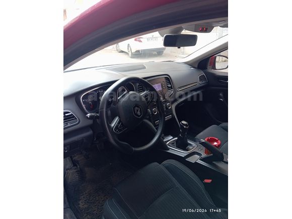 Sahibinden Renault Megane 1.5 dCi Touch 2016 Model