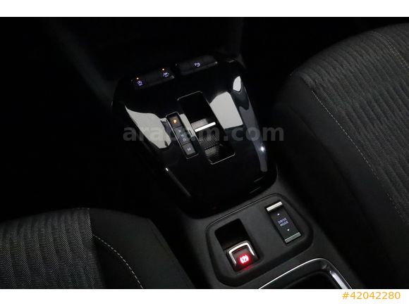 ÖZTORUN OTO - 2023 - OPEL Corsa 1.2 T - Edition E