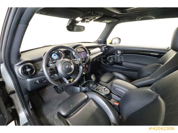 ÖZTORUN OTO - 2022 - MINI Cooper SE - INSPIRED