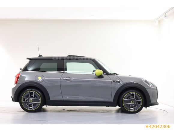 ÖZTORUN OTO - 2022 - MINI Cooper SE - INSPIRED