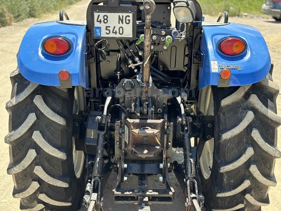 ATA TEKDUR TRAKTÖR’den NEW HOLLAND TD4.65B POWER SHUTTLE 