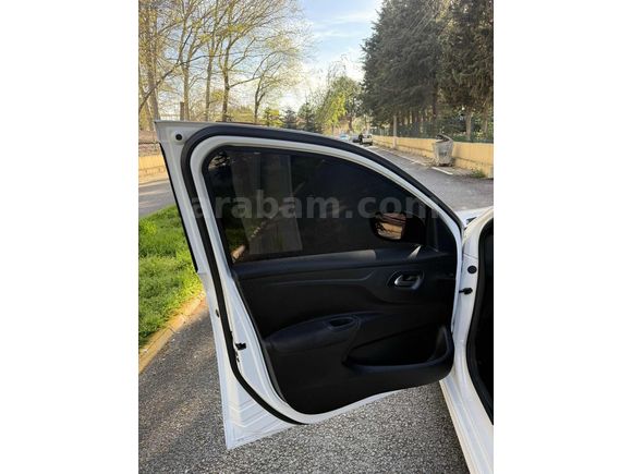 2016 DEĞİŞENSİZ TRAMERSİZ 3P BOYALI 301 ACTİVE PAKET