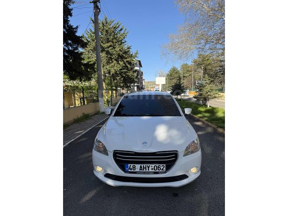2016 DEĞİŞENSİZ TRAMERSİZ 3P BOYALI 301 ACTİVE PAKET
